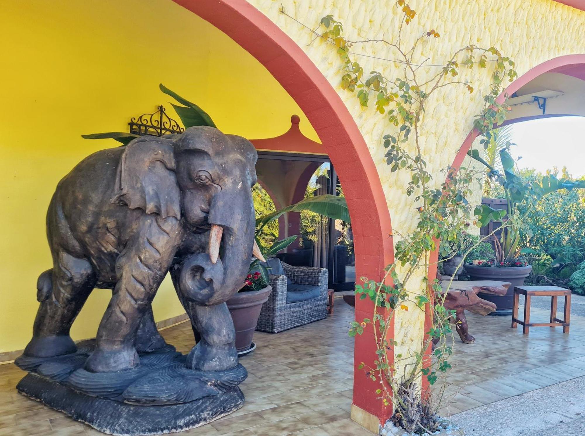Villa Paraiso - Naturism Optional Adults Only ปอร์เชส ภายนอก รูปภาพ